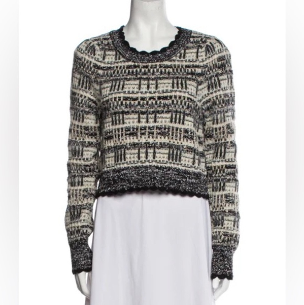 House Of Harlow Scallop Hem Sweater XL
